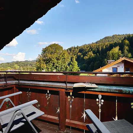 Haus Alpklang アパート ガルミッシュ・パルテンキルヒェン